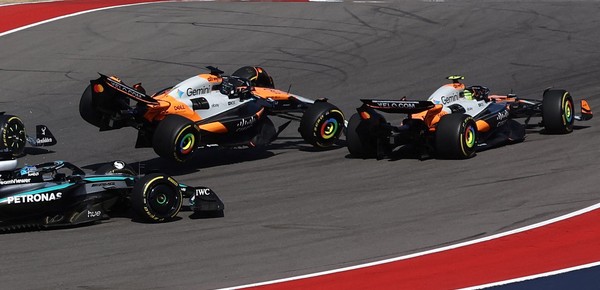 Verstappen se llevó la Sprint tras una accidentada largada que dejó a los McLaren afuera: Colapinto terminó 14°