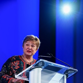 El FMI recortó sus pronósticos para la Argentina: crecerá 4,5% este año y seguirá desacelerándose en 2026