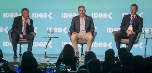 “Con nosotros solos no alcanza”: la advertencia a Milei de uno de los gobernadores aliados del Gobierno