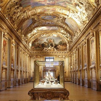 Una por una, las imágenes de las ocho joyas robadas del Louvre