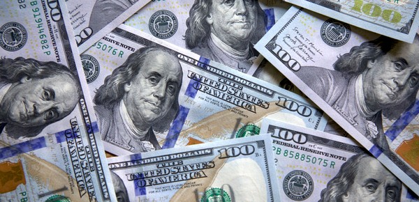 La tensión cambiaria no cede: Estados Unidos volvió a intervenir en el mercado, pero el dólar cerró en alza