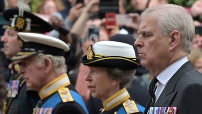 La defenestración del príncipe Andrés aparta una de las distracciones de Carlos III hacia una nueva monarquía