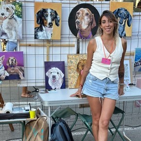 Trabajó 20 años en Migraciones, su perro murió y ahora pinta mascotas al óleo: “Convertí el duelo en arte”