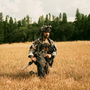 Los argentinos que se preparan todos los días como si viniera “el fin del mundo”