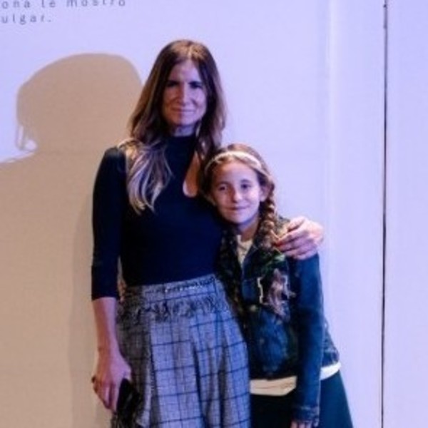 La historia de Mía, la primera escritorita en presentarse en la Feria del Libro