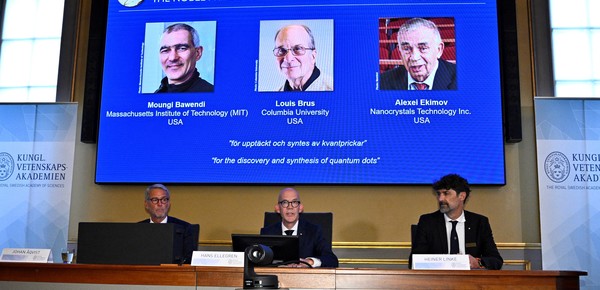 Premio Nobel de Química a tres científicos por el desarrollo de estructuras metalorgánicas