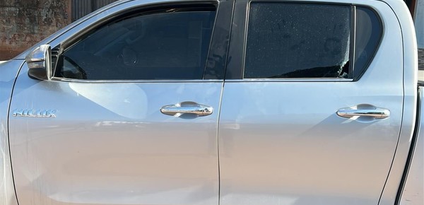 Denuncian que balearon la camioneta en la que viajaba Juan Manuel Urtubey en Salta