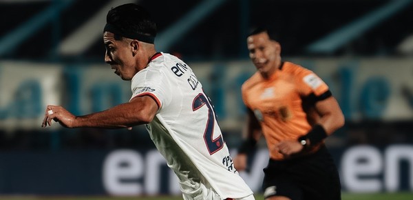 San Lorenzo se lo da vuelta a Atlético Tucumán gracias a una peinada fenomenal de Tripichio