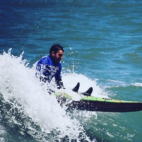 El campeón de surf que se volvió viral por su particular entrenamiento y reclama más rampas en Mar del Plata