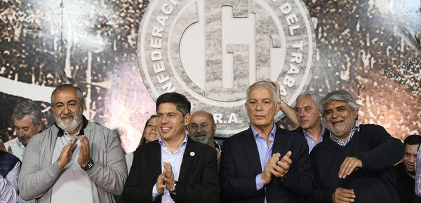 Desafío de Kicillof en medio de la puja por el conteo de votos: “Vamos a ver cuántas provincias pintan de violeta”