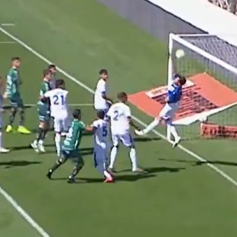 Las increíbles atajadas de Marchiori: evitó cuatro goles olímpicos