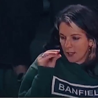 El espectacular video de Banfield con una plateísta viral para prevenir y visibilizar